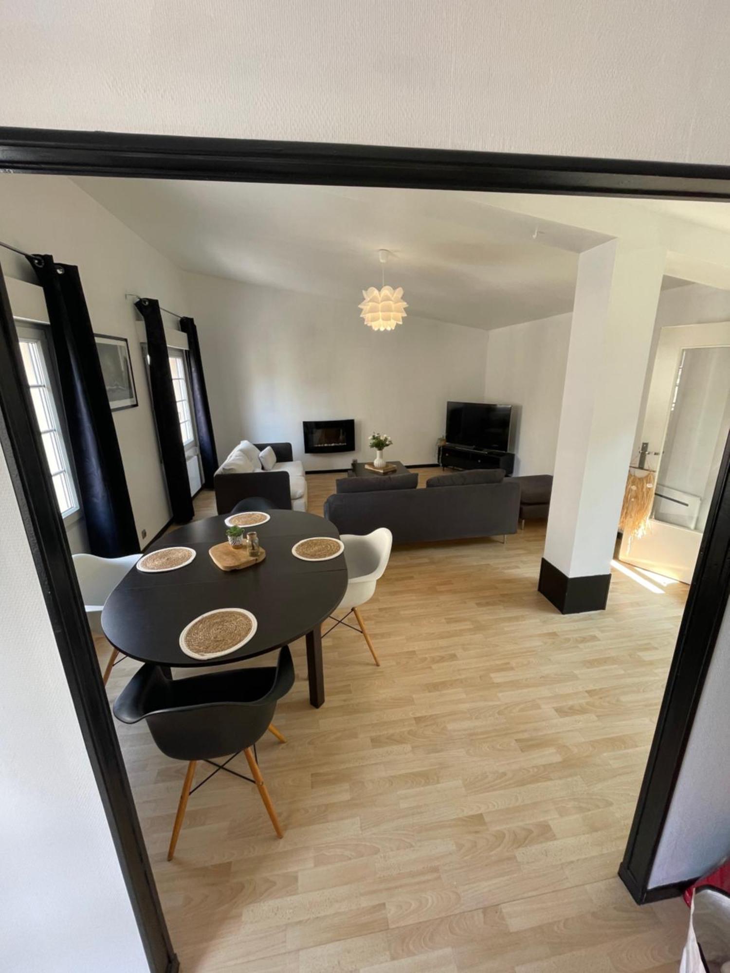 Ferienwohnung Le Nid de Sacha Épernay Exterior foto