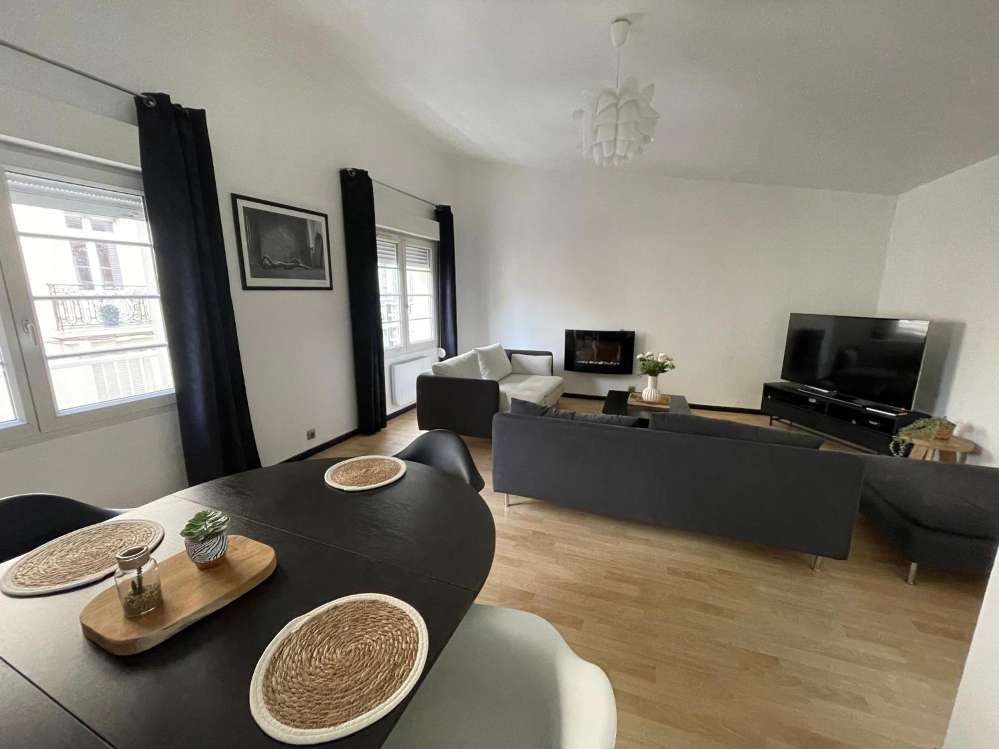 Ferienwohnung Le Nid de Sacha Épernay Exterior foto